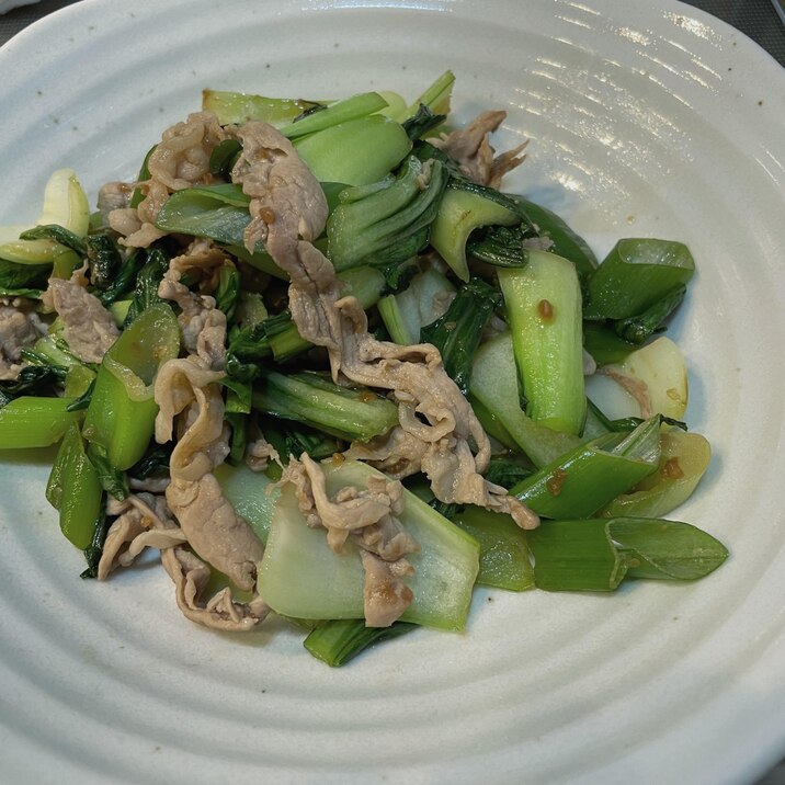 シンプル！醤油麹とチンゲン菜・ネギの炒め物(^^♪